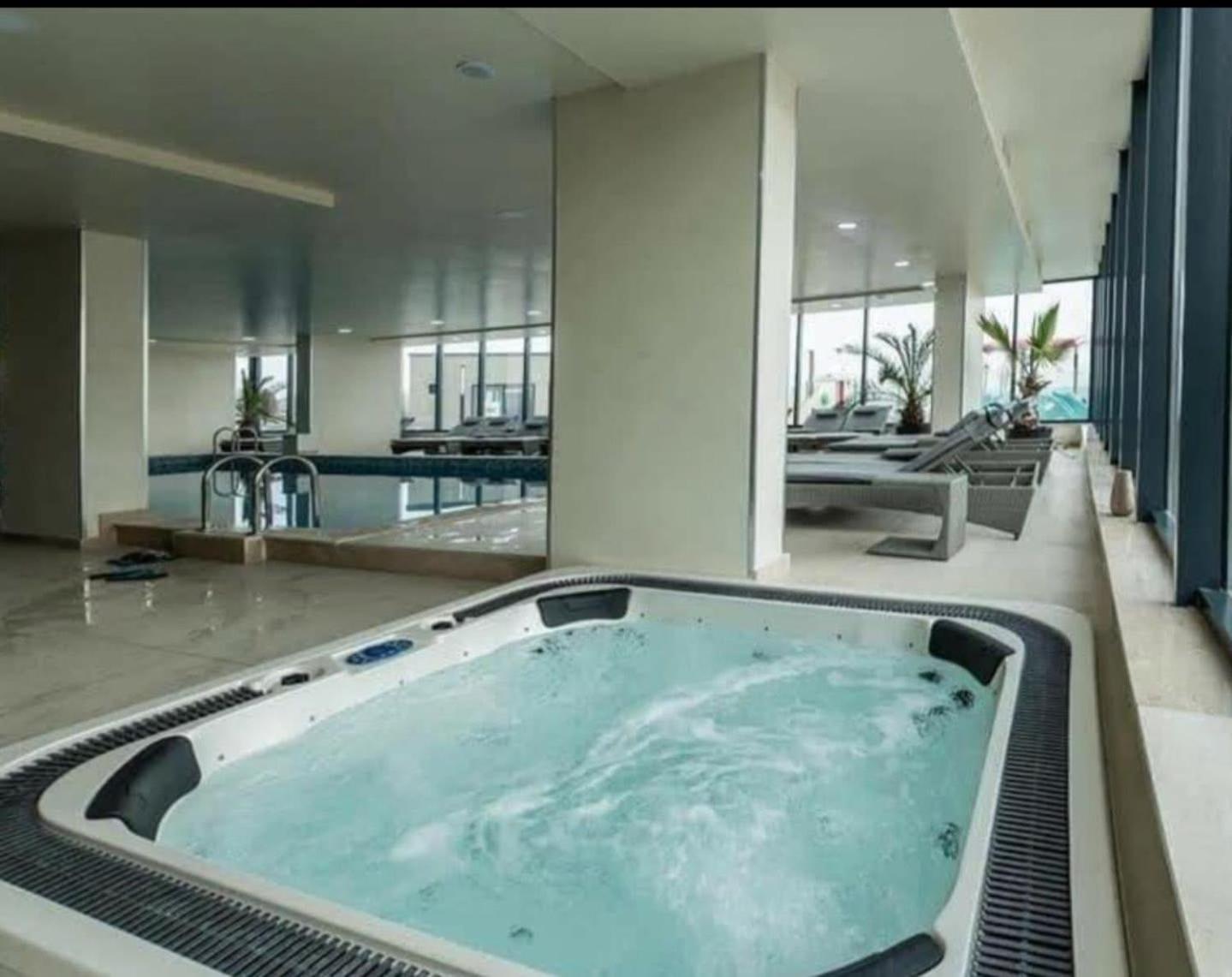 Alezzi Beach Resort Nautica Năvodari 외부 사진